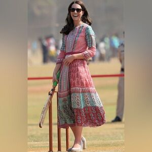 Anita Dongre Gulrukh Tunic Dress size 8 Kate Middleton pink & blue print dress